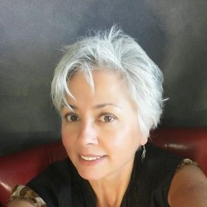 Meet your Posher, Jeannie